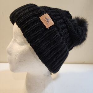 LOROME Women's Black Ribbed Knit Beanie with Pom Pom
